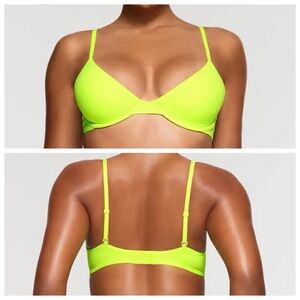 NWT Skims Fits Everybody Scoop Plunge Bra 34DDD 
Green Highlighter